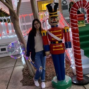 Meet your Posher, Cassie